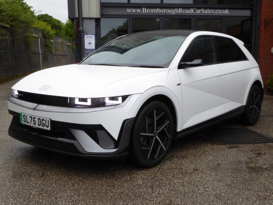 Hyundai Ioniq 5 N Line S in Atlas White Matte